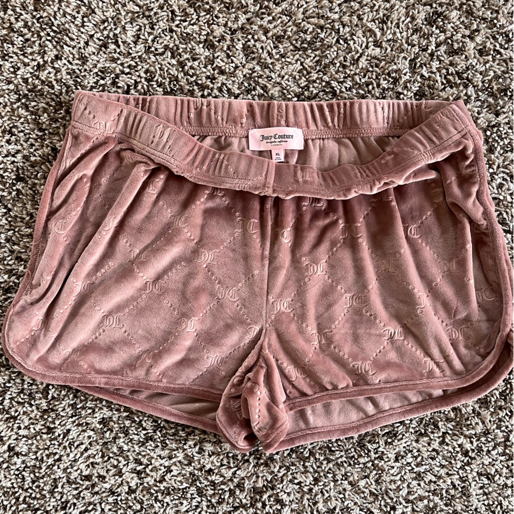 Juicy Couture Velour Sleep Shorts Pink Monogram Embossed XL Lounge Pajamas - Picture 1 of 6
